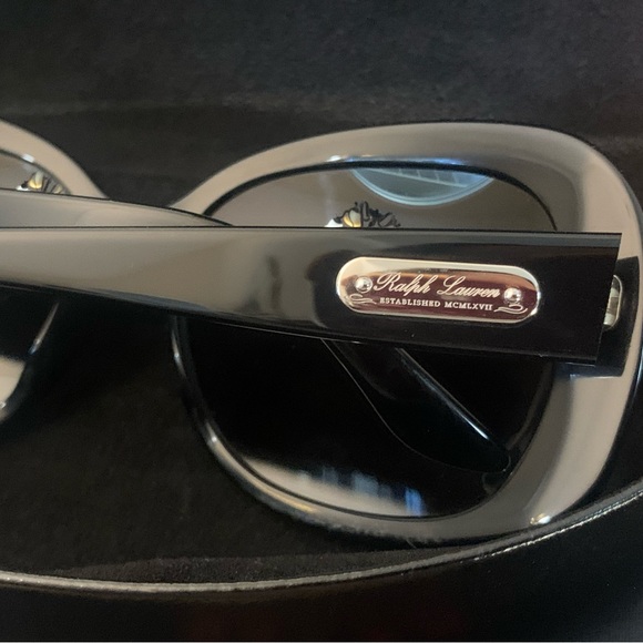 🌸Authentic Ralph Lauren Sunglasses - Picture 6 of 8